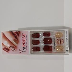 imPress Press On Nails; Style Symphony Burgundy with Gold Accent BNIB